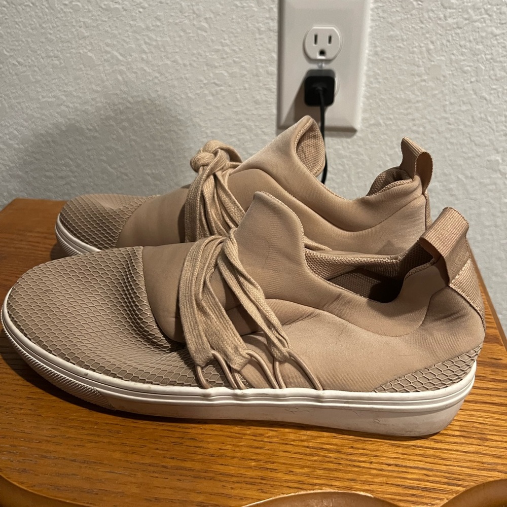 Steve Madden shoes